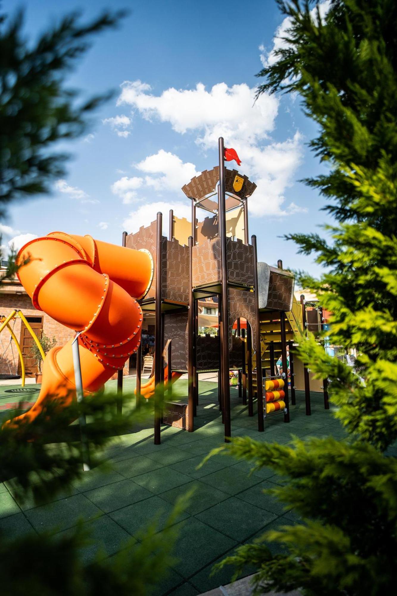 Wellness Hotel Дьюла Екстер'єр фото