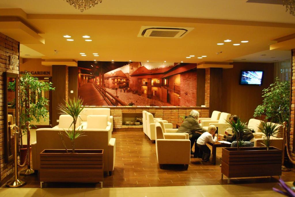 Wellness Hotel Дьюла Екстер'єр фото